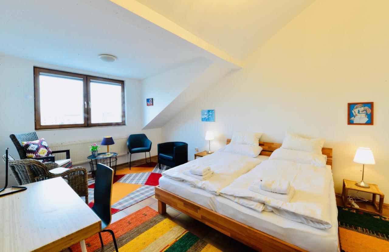 Charming Attic Apartment Near Messe Wien And Center Ngoại thất bức ảnh